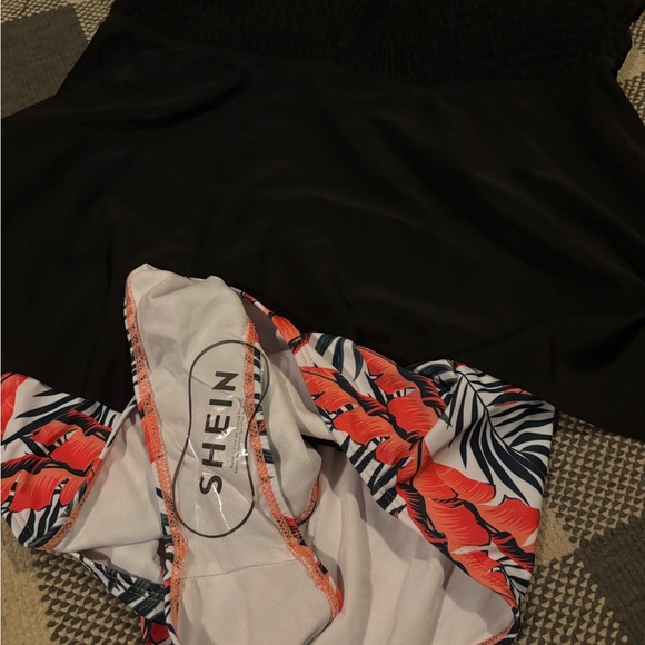 NEW Bundle of 2 Plus Tankini Bathing Suits from Shein - Picture 8 of 8